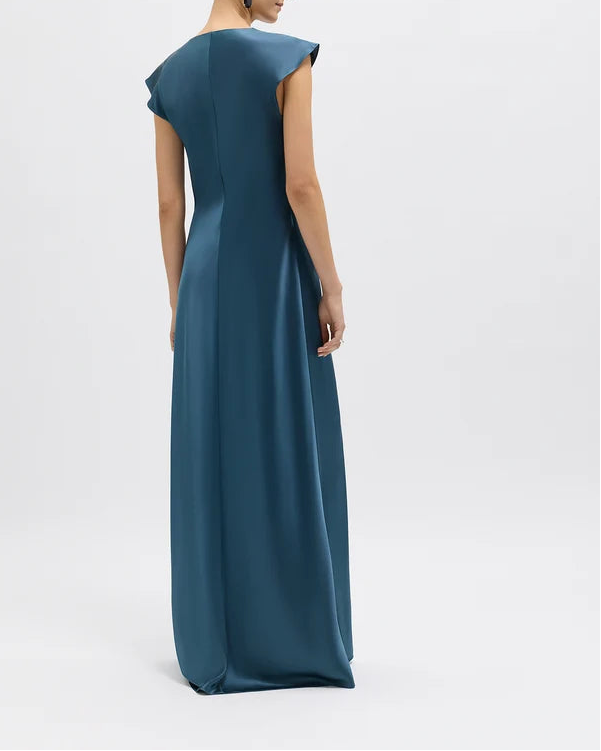 Flutter Sleeve Ave Gown