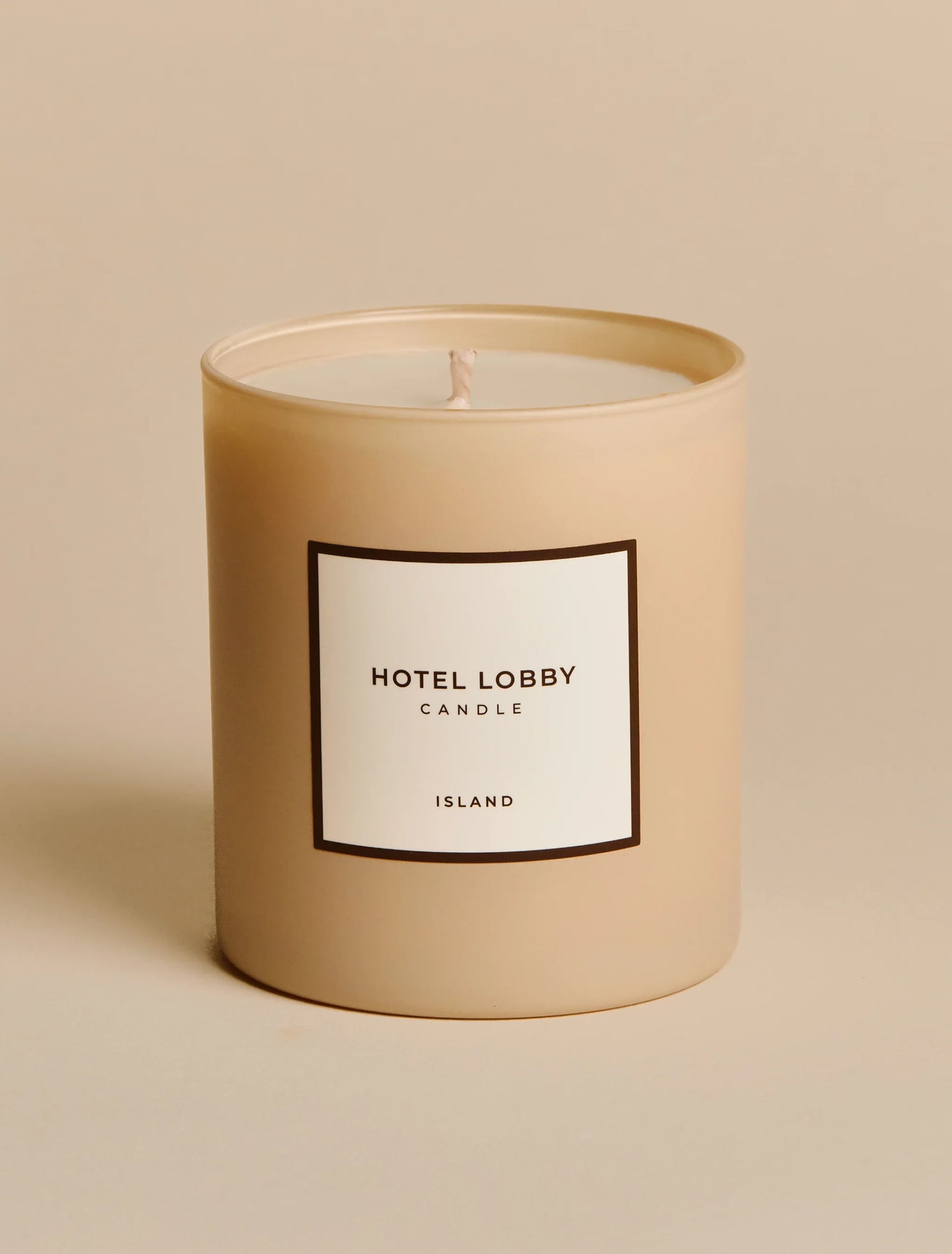 Hotel Lobby Candle - The Lake Forest Shop