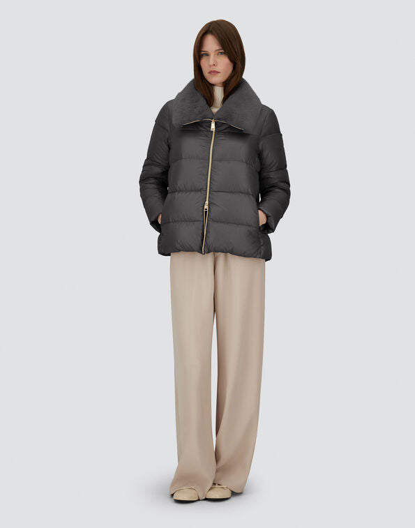 Coat w/Faux Fur Collar