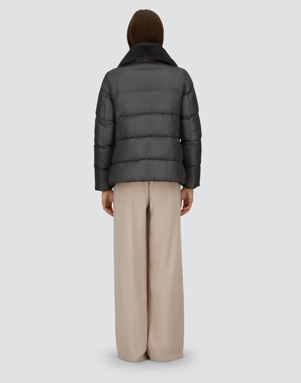 Coat w/Faux Fur Collar