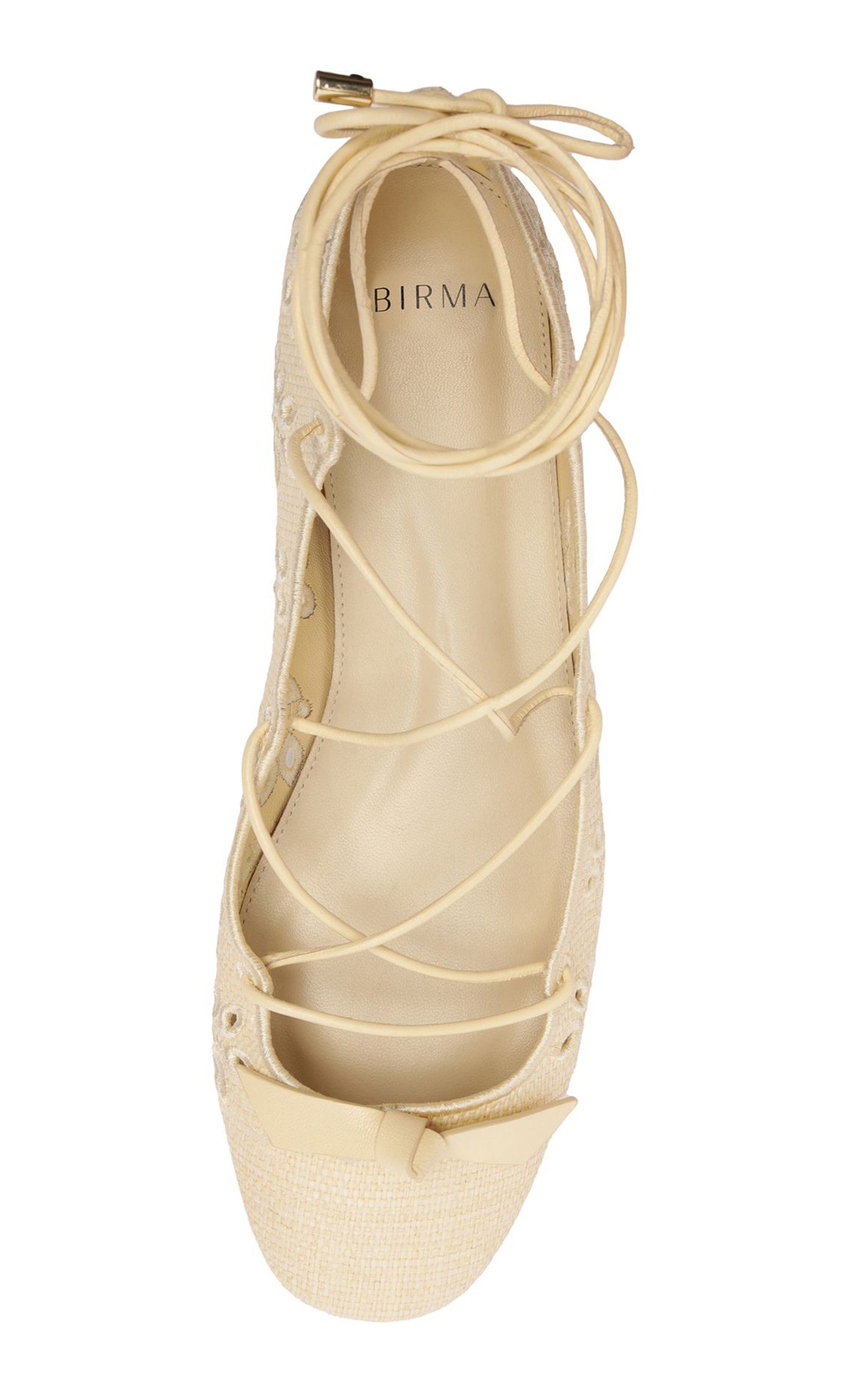 Slim Clarita Flat Embroidery Shoe