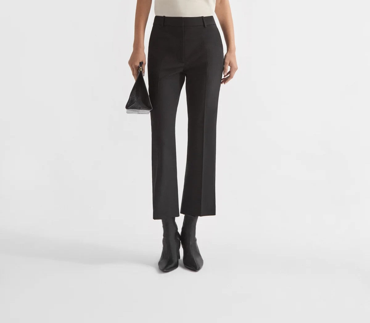 Cropped Flared Pant