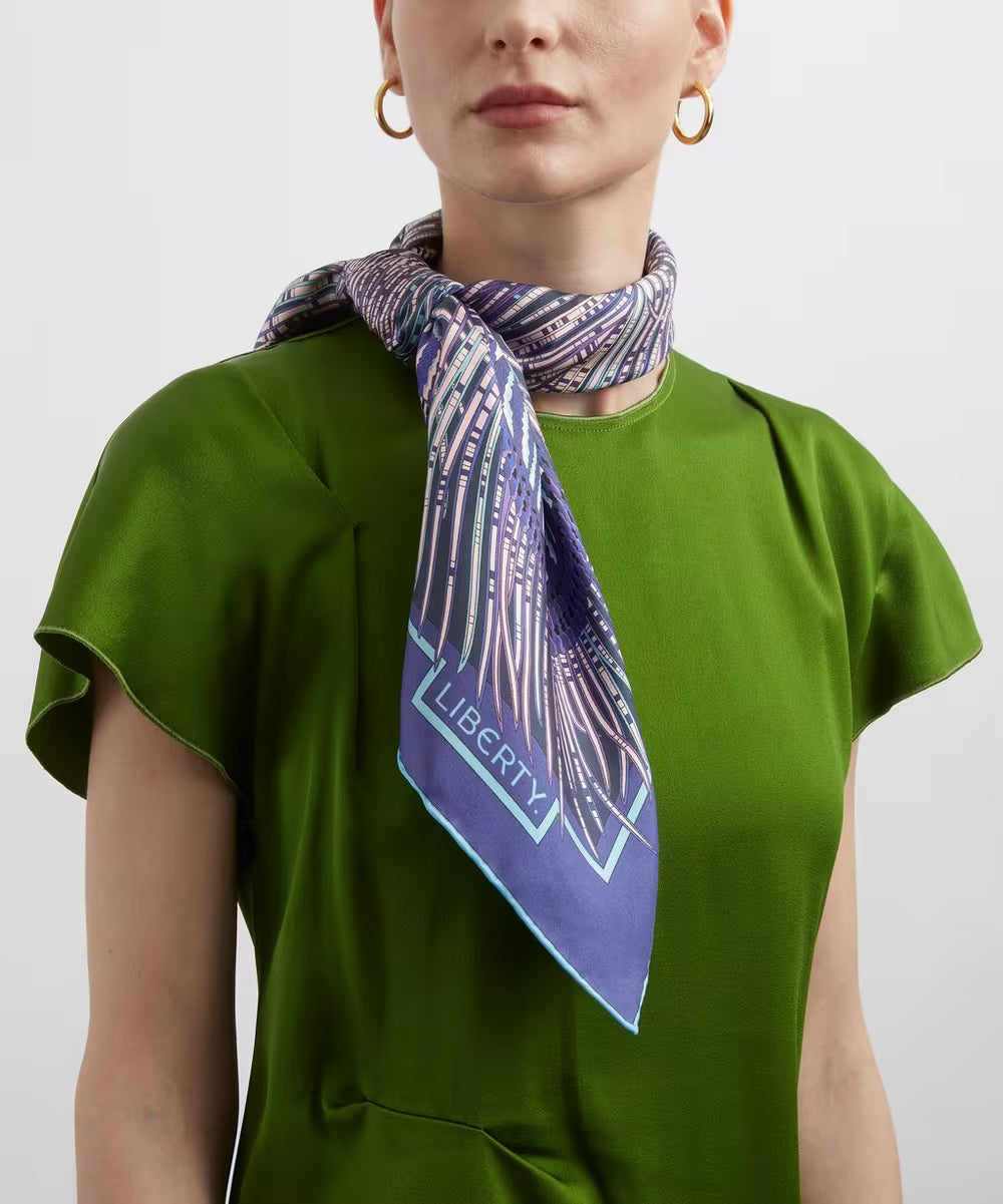 Hera 90x90 Scarf
