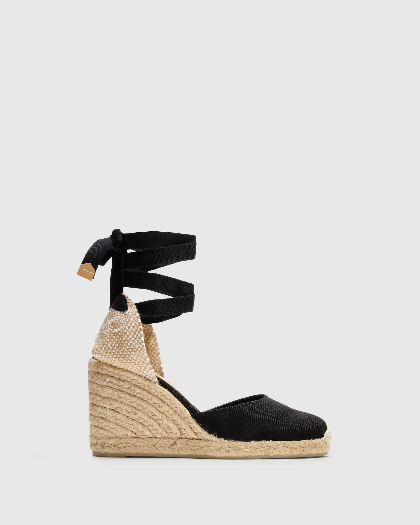 Carina 8/001 Shoe - The Lake Forest Shop