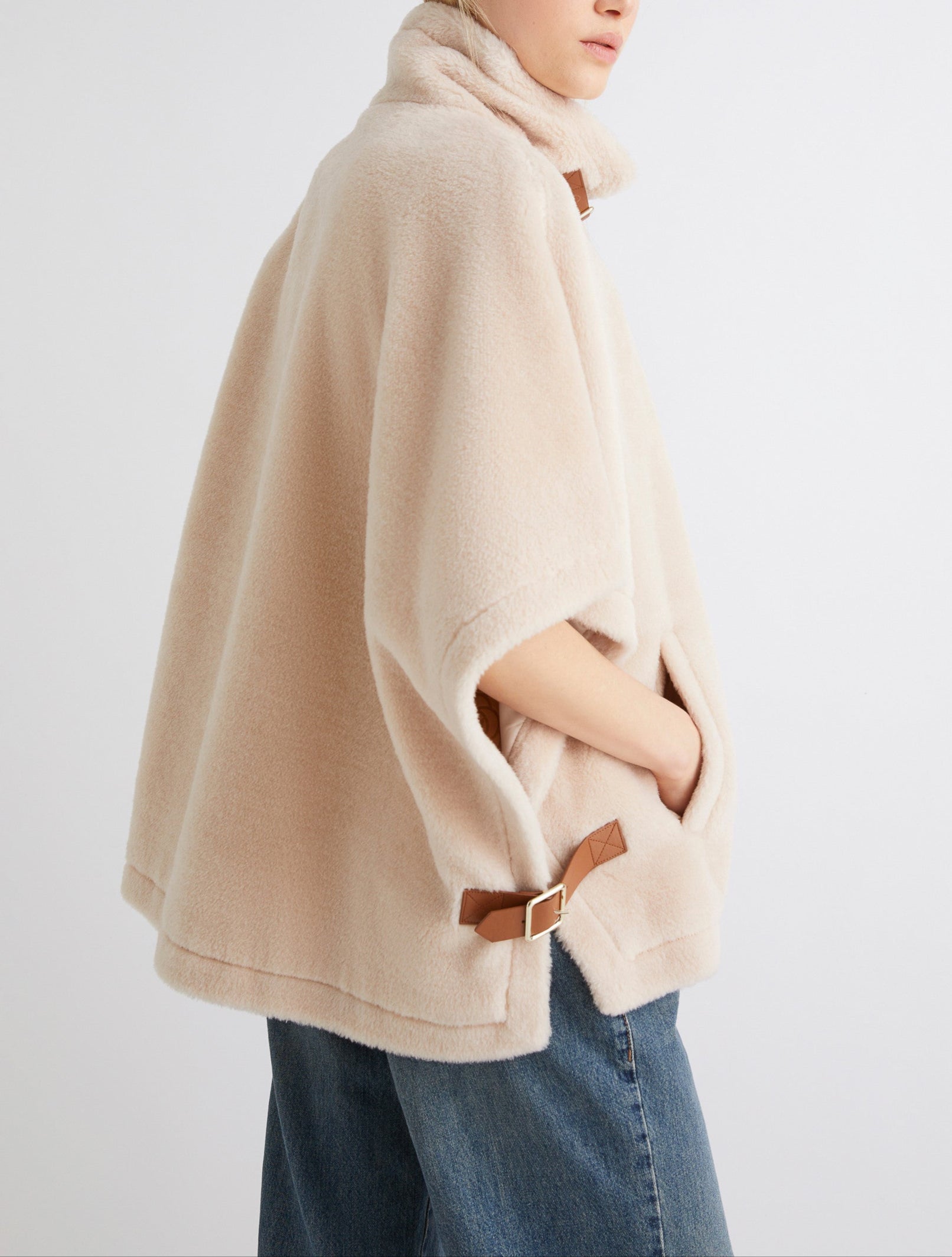 Gesso Cape - The Lake Forest Shop