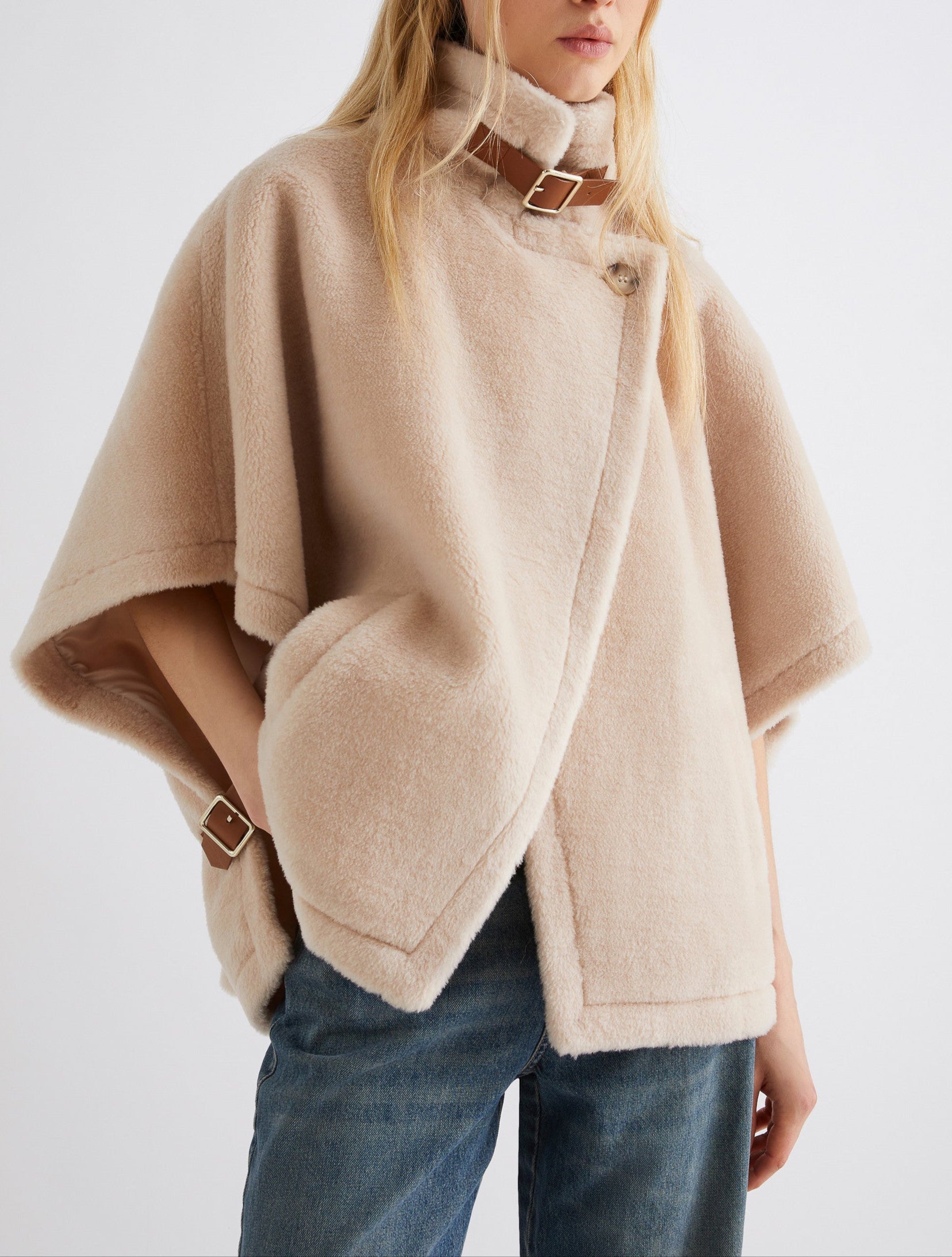 Gesso Cape - The Lake Forest Shop