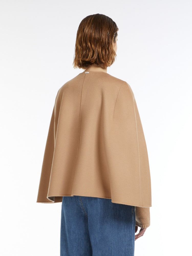 Helene Cape Camel