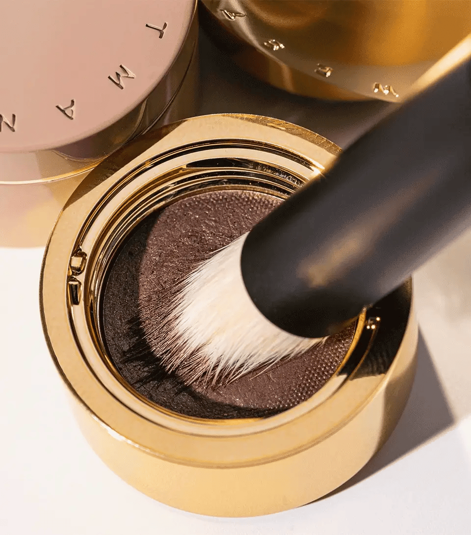 Eyeshadow 2  Brush - The Lake Forest Shop