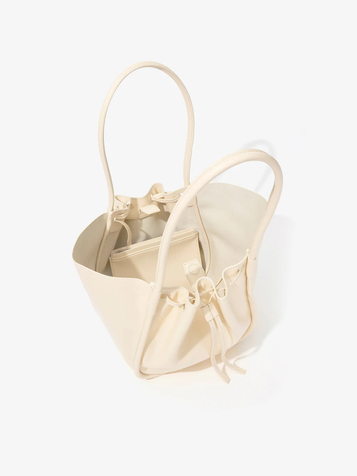 Large Ruched Tote in Soft Shiny Calf