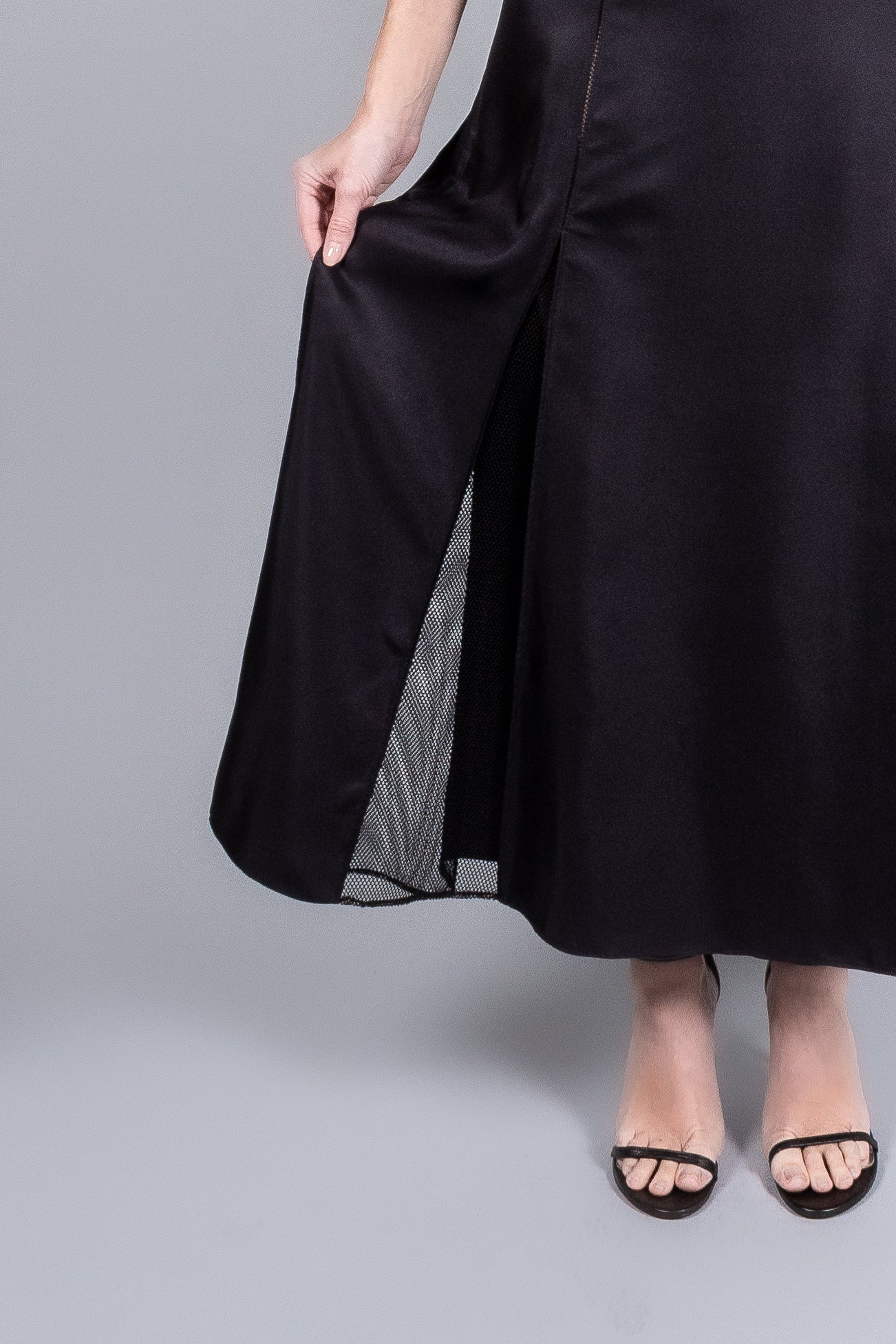 Iraka 01 Detailed Maxi Dress