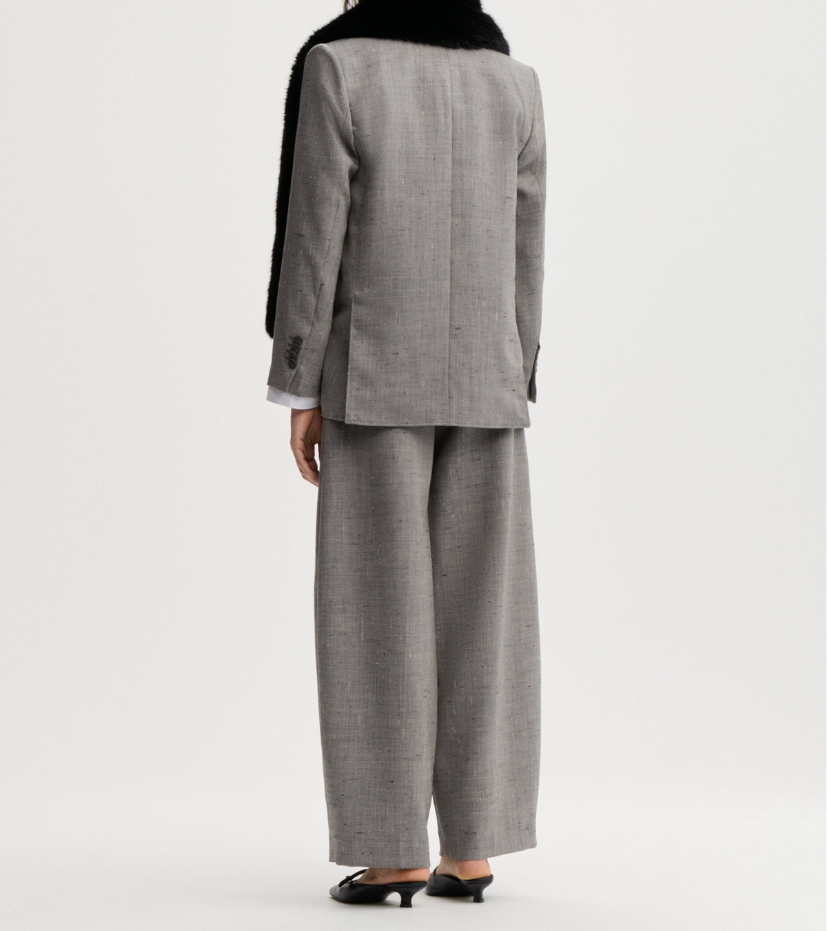 Povilanna Pant