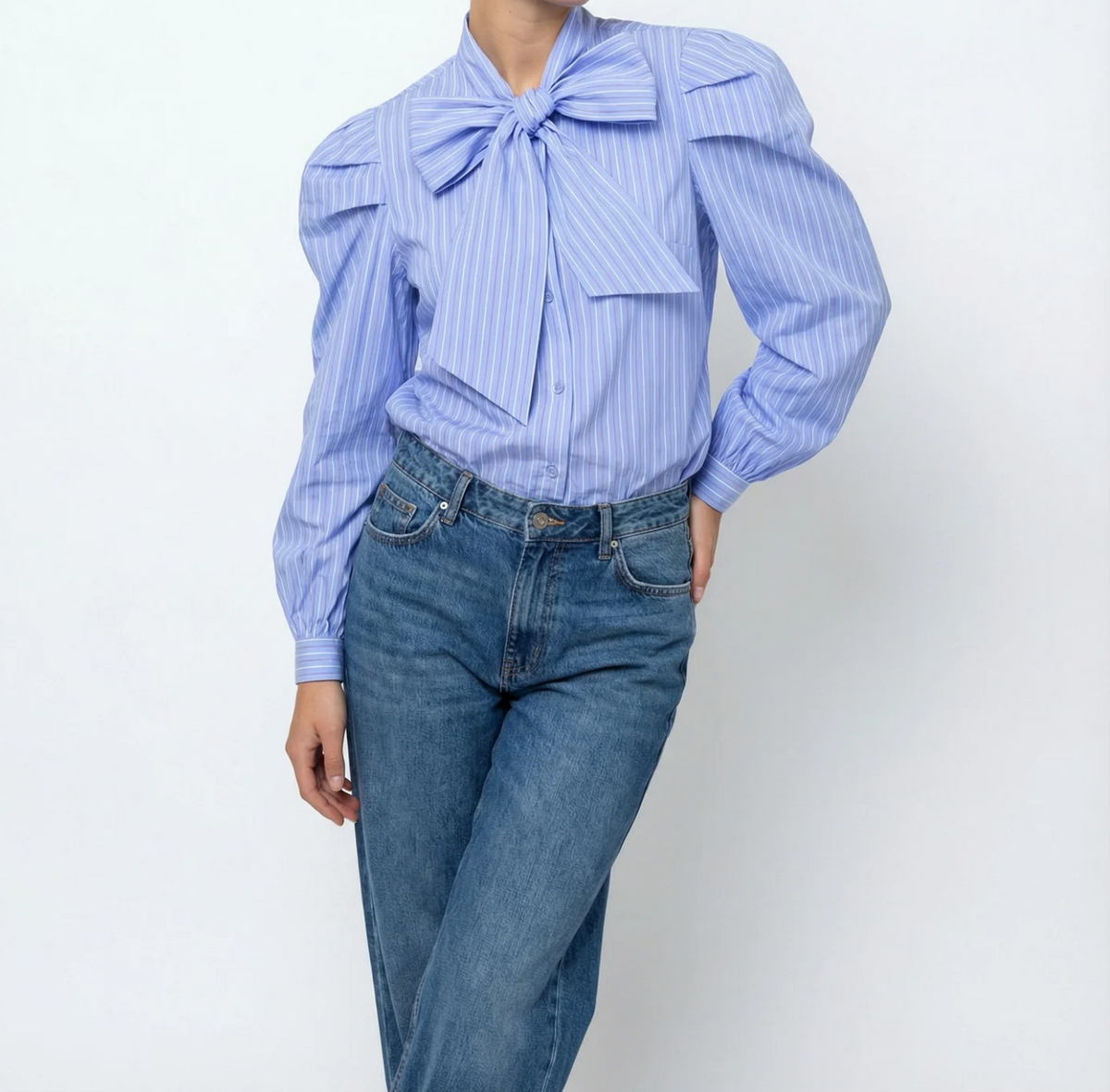 The L/S French Bow Shirt - Cotton