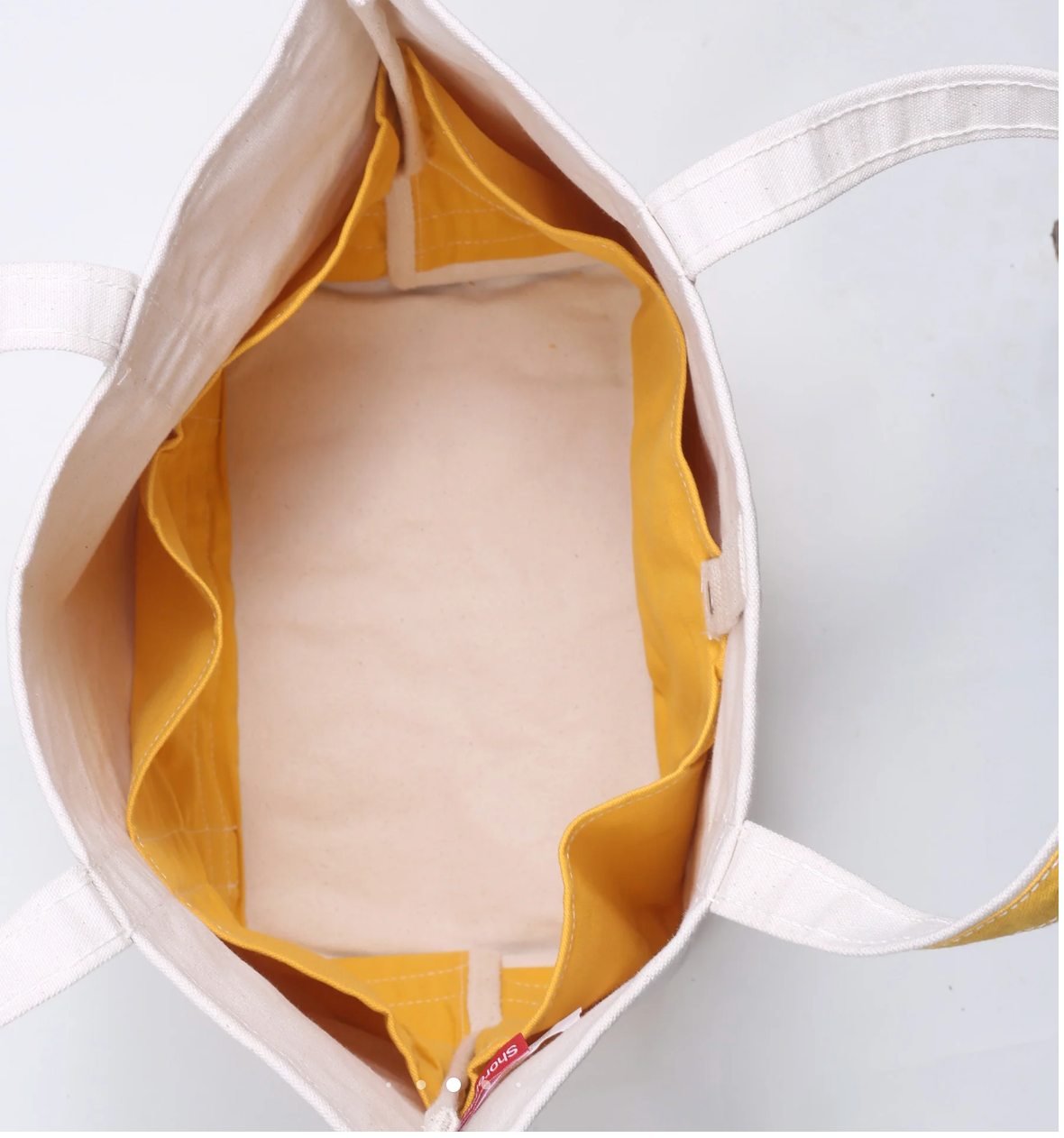 Classic Medium Tote