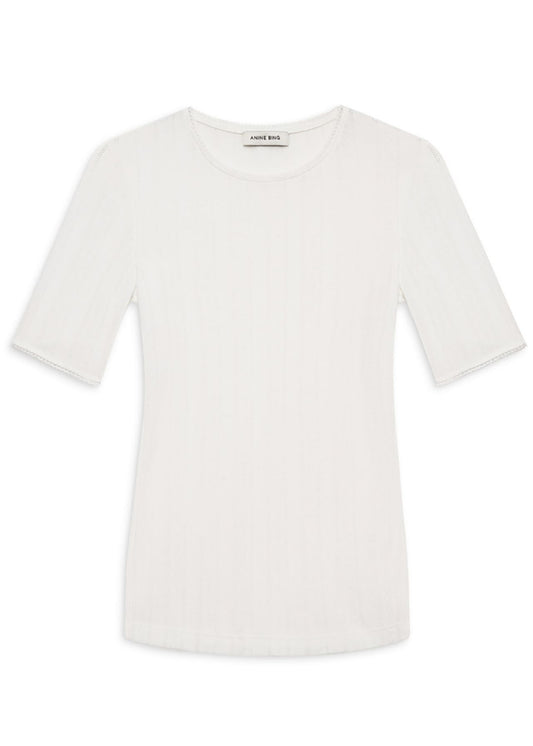 Pia Tee
