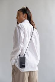 Ballchain Crossbody Black